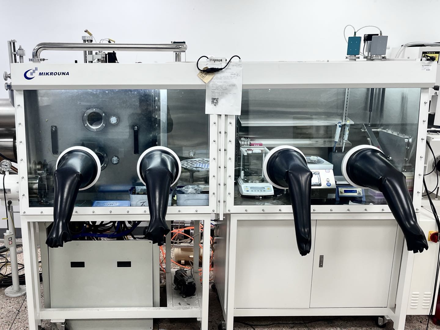 Vacuum evaporation system